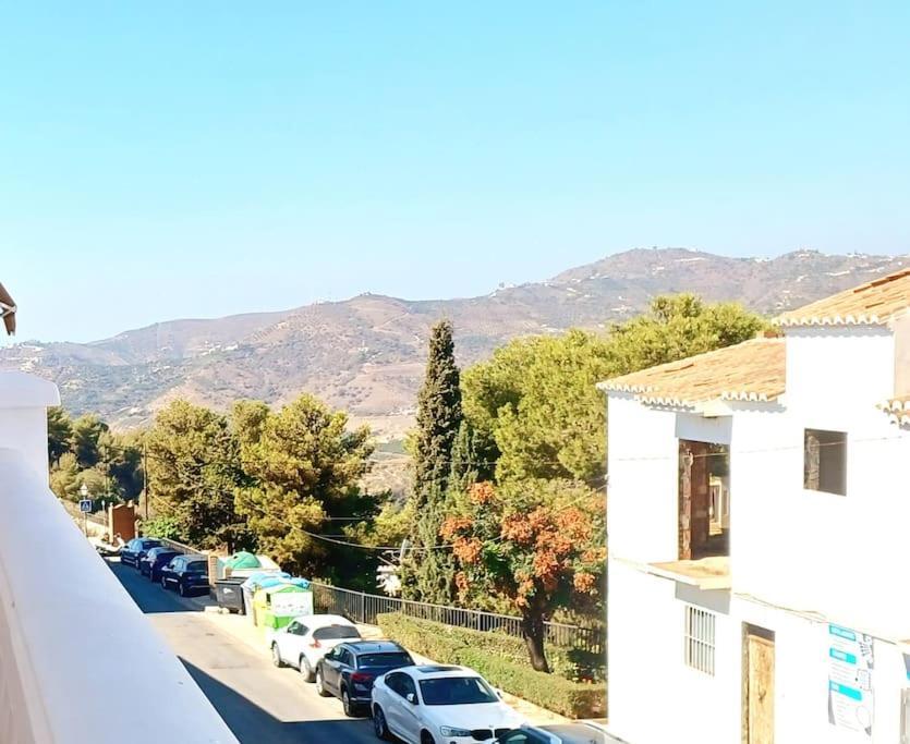 Limerencia: Tu Hogar En Este Blanco Pueblo Frigiliana Exteriör bild